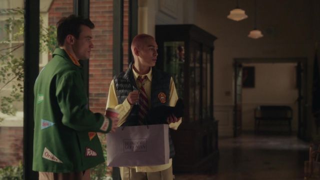 Patch puffer sleeveless jacket worn by Akeno 'Aki' Menzies (Evan Mock) as seen in Gossip Girl TV series (S01E06)