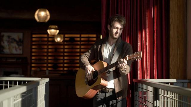 Brown cardigan worn by Joe Kimbreau (James Wolk) as seen in Ordinary Joe Tv series (S01E01)