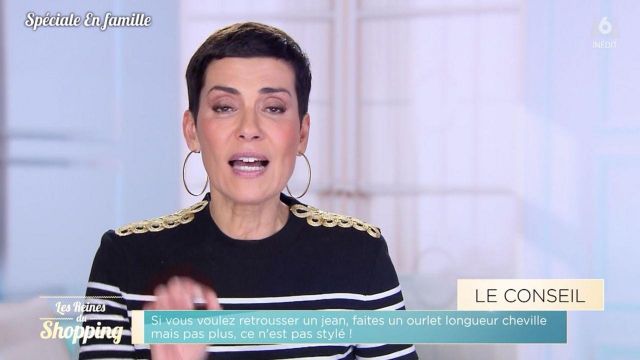 The sailor sweater with golden embroidery on the shoulders worn by Cristina Córdula in the show Les Reines du Shopping of 09/28/2021
