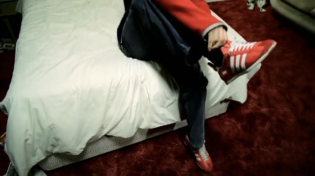 Punto de partida Embotellamiento orientación Adidas Cherry Red Trainers sneakers worn by Jay Kay alias Jamiroquai in his  Canned Heat music video | Spotern