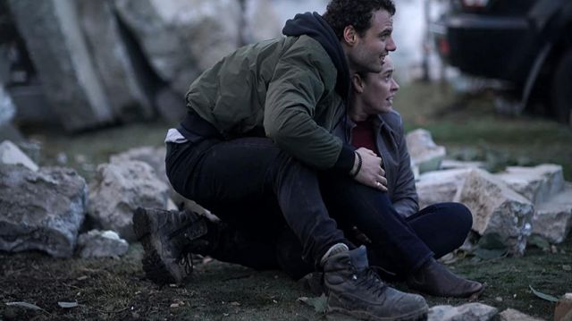 Boots worn by Lucas Hayes (Josh McKenzie) as seen in La Brea Tv series (S01E07)
