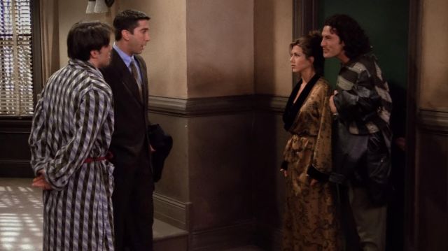 The dressing gown of Rachel Green (Jennifer Aniston) in the series Friends (Season 1 Episode 11)
