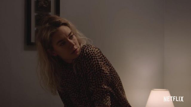 Printed blouse shirt worn by Martha (Vanessa Kirby) as seen in Pieces of a  Woman movie wardrobe