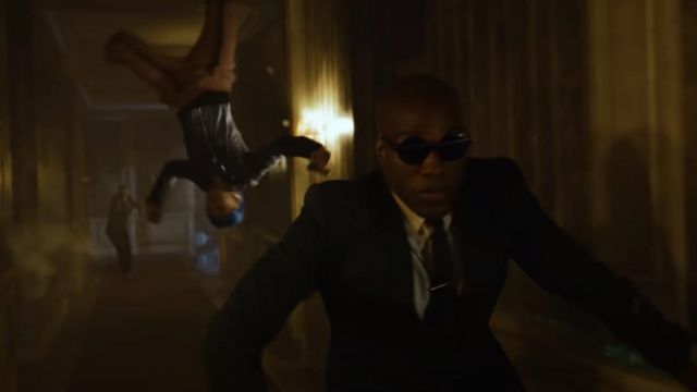 Round sunglasses worn by Morpheus (Yahya Abdul-Mateen II) as seen in The Matrix Resurrections Movie outfits
