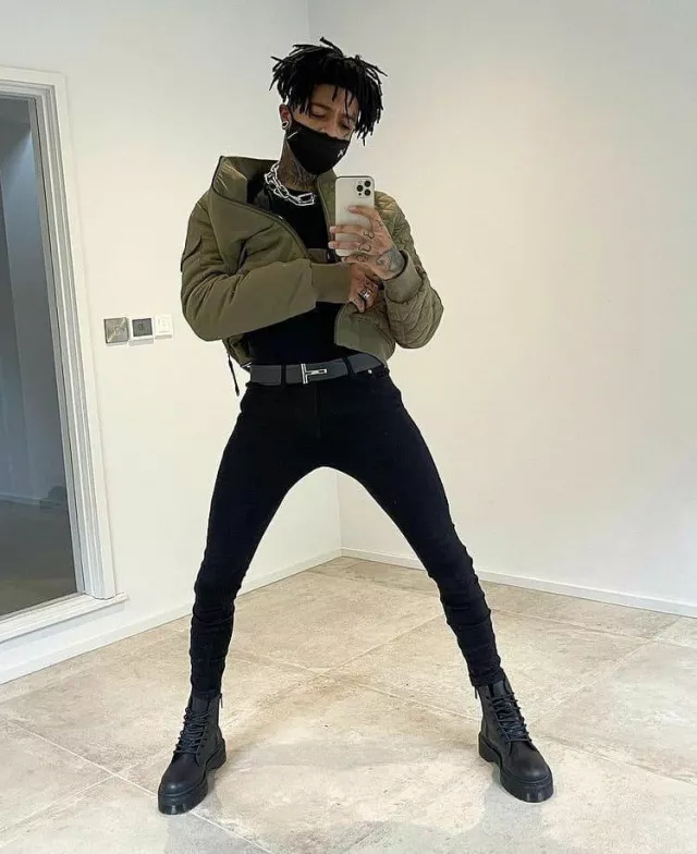 The khaki green down jacket worn by Scarlxrd on Instagram