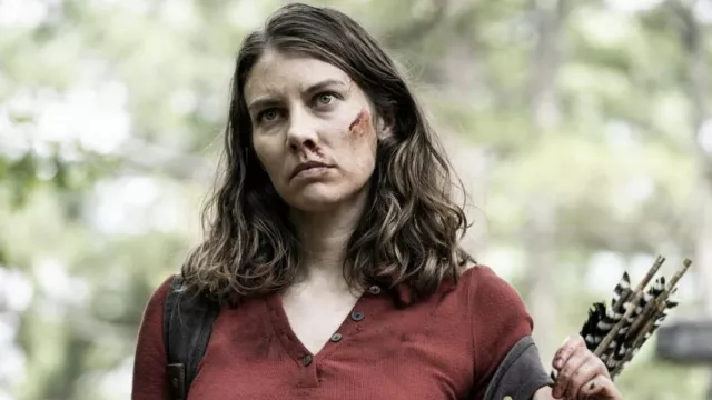 Henley Red Top worn by Maggie Rhee (Lauren Cohan) as seen in The Walking Dead Tv series outfits (Season 11 Episode 9)