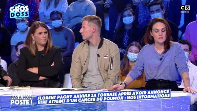 The beige bomber jacket worn by Matthieu Delormeau in the show Touche pas à mon poste January 26, 2022