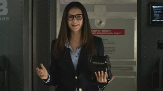 Blazer worn by Becky Clearidge (Nina Dobrev) as seen in xXx: Return of Xander Cage movie outfits
