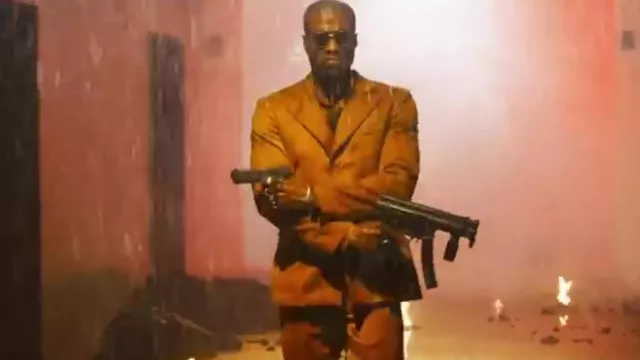 Yellow suit worn by Morpheus / Agent Smith (Yahya Abdul-Mateen II) in The Matrix Resurrections movie