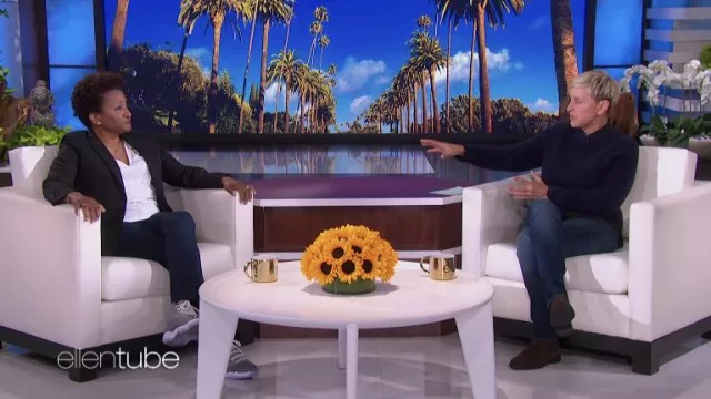 Grey Sneakers worn by Wanda Sykes as seen in The Ellen DeGeneres Show