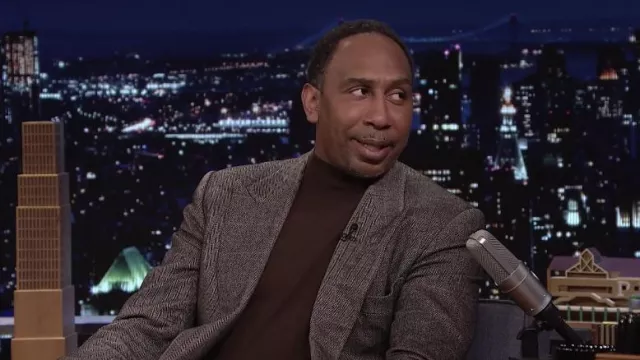 Brown Turtleneck sweater worn by Stephen A. Smith as seen in The Tonight Show Starring Jimmy Fallon