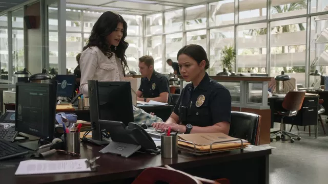 Round Watch worn by Lucy Chen (Melissa O'Neil) as seen in The Rookie TV series outfits (Season 4 Episode 22)