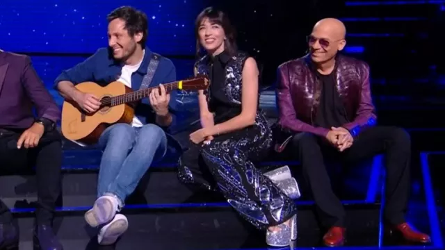 Silver-heeled shoes worn by Nolwenn Leroy on The Voice