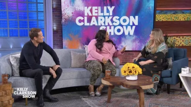 Camo pants worn by Ms. Pat as seen in The Kelly Clarkson Show