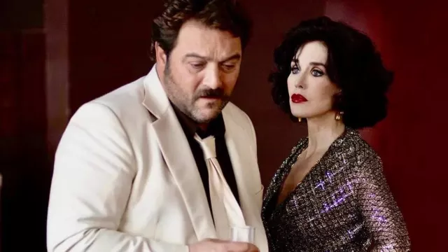 The sequin dress worn by Sidonie (Isabelle Adjani) in the film Peter von Kant 