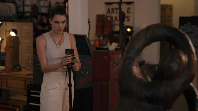 White denim pants worn by Alice (Cara Delevingne) as seen in Only Murders in the Building (S02E02)