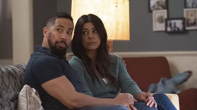 Ribbed Cardigan Top in green worn by Naima Perry (Parisa Fakhri) as seen in SEAL Team (S06E01)