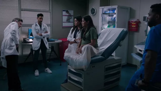 Nike White Sneakers worn by Devon Pravesh (Manish Dayal) as seen in The Resident TV series outfits (Season 6 Episode 1)