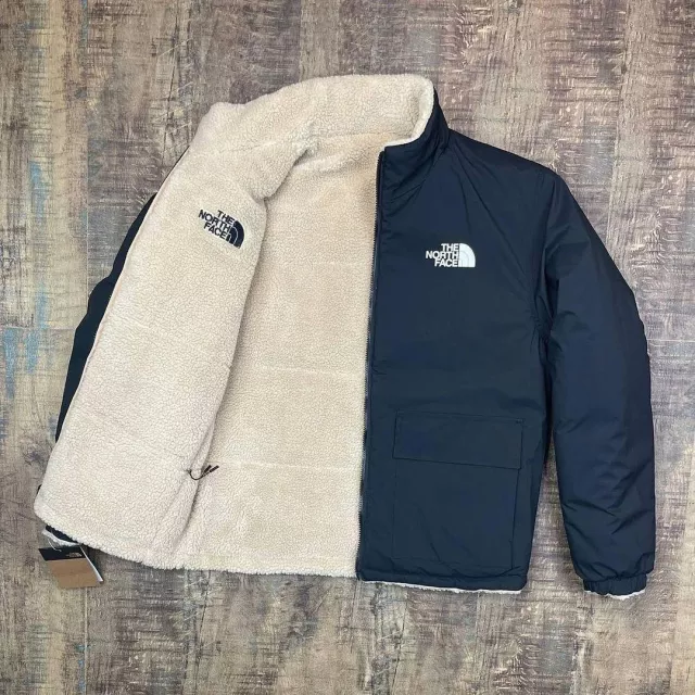 The North Face jacket with sheep lining on @tracksuit_basic's Instagram account