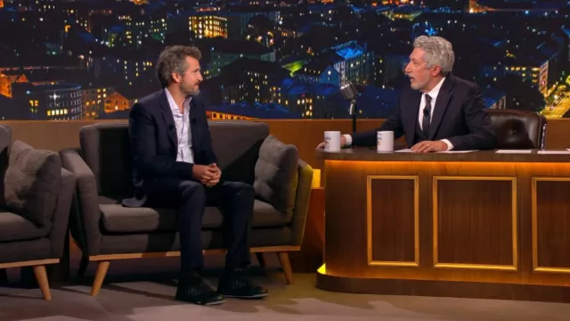 The shoes worn by Guillaume Canet in Le Late with Alain Chabat on Monday, November 21, 2022