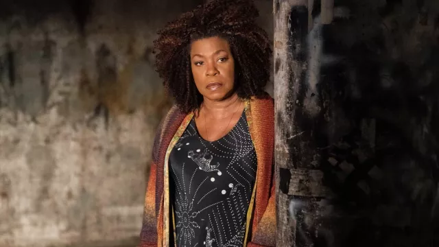 Long cardigan worn by Viola 'Vi' Marsette (Lorraine Toussaint) as seen in The Equalizer TV series outfits (S03E06)