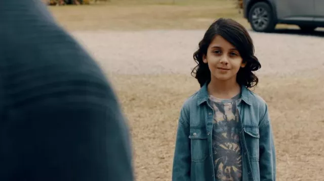 Tie and dye tee worn by Spencer (David Mattle) as seen in There’s Something Wrong With The Children