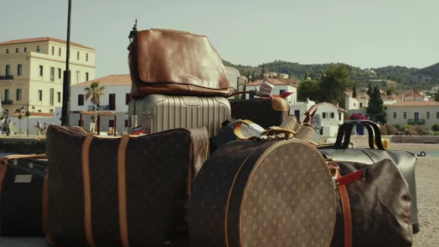 Louis Vuitton Bags and Luggage Monogram set of Birdie Jay (Kate Hudson) as  seen in Glass Onion: A Knives Out Mystery