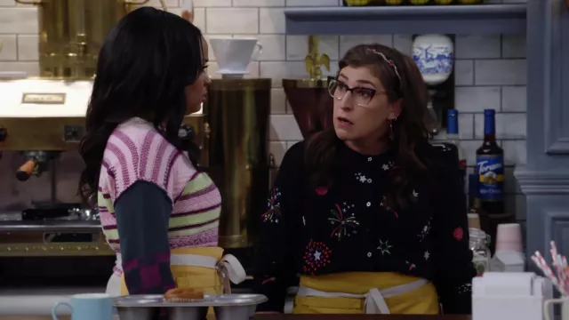 Eyeglasses worn by Kat (Mayim Bialik) as seen in Call Me Kat TV show wardrobe (Season 3 Episode 10)
