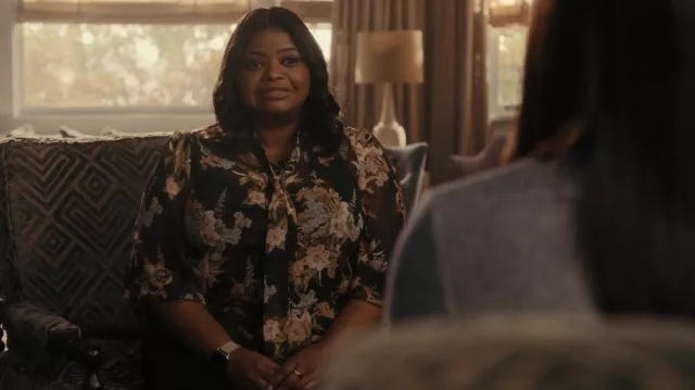 Floral blouse shirt worn by Poppy Scoville (Octavia Spencer) as seen in Truth Be Told TV series wardrobe (Season 3 Episode 3)