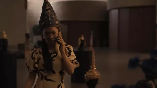 Printed dress worn by Amy Lau (Ali Wong) as seen in Beef TV series outfits (Season 1)