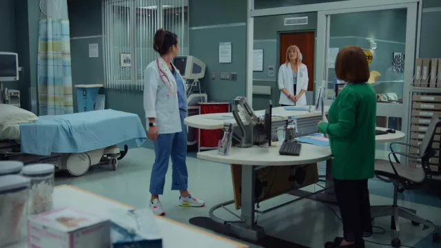 Nike Air Sneakers worn by Lahela 'Doogie' Kamealoha (Peyton Elizabeth Lee) as seen in Doogie Kamealoha, M.D. (S02E01)