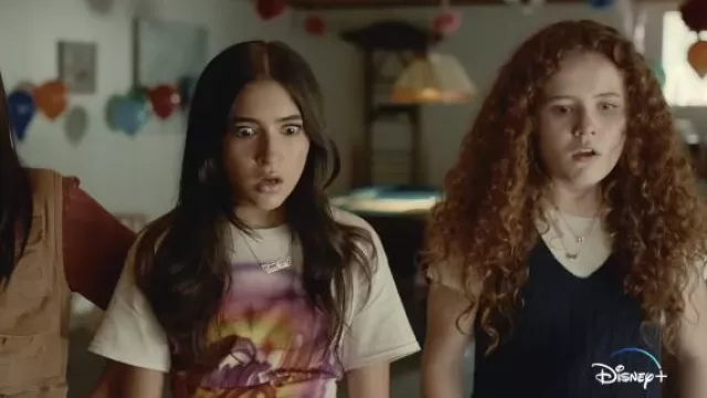 Printed t-shirt worn by Anna Maria (Valentina Herrera) as seen in The