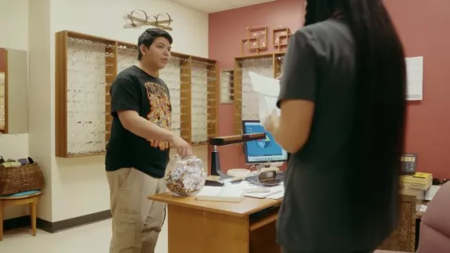 Naruto black t-shirt of Cheese (Lane Factor) in Reservation Dogs (S03E01)