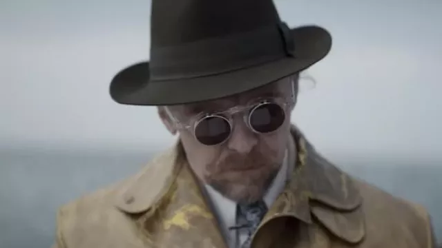 Sunglasses worn by Nandor Fodor (Simon Pegg) as seen in Nandor Fodor and the Talking Mongoose