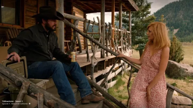 The strapless summer dress worn by Beth Dutton (Kelly Reilly) in the  Yellowstone series (S03E04) | Spotern