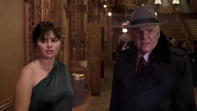 Gold necklace worn by Mabel Mora (Selena Gomez) as seen in Only Murders in the Building (S03E01)