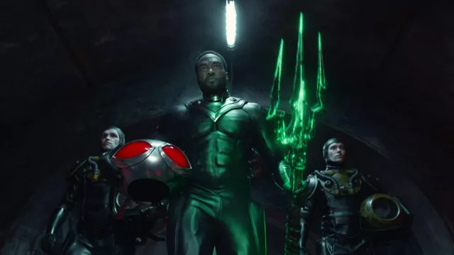 Traje de Superhéroe Manta Negra usado por David Kane (Yahya Abdul-Mateen  II) en Aquaman y el Reino Perdido