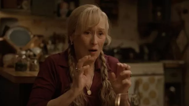 Pendant necklace worn by Loretta Durkin (Meryl Streep) in Only Murders in the Building (Season 3 Episode 5)
