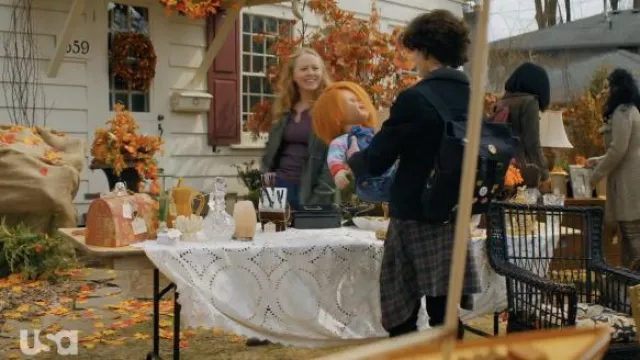 Shirt wrapped around waist worn by Jake Wheeler (Zackary Arthur) in Chucky (S01E01)
