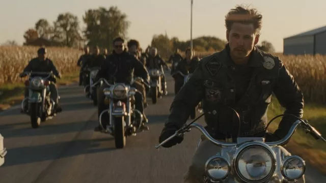 Motorcycles from The Bikeriders: Benny (Austin Butler) is driving a chopper