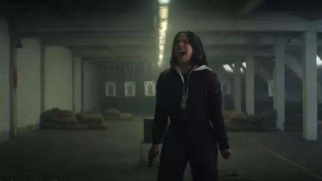 The jacket worn by Lyna (Lina El Arabi) in the series Furies (Season 1)