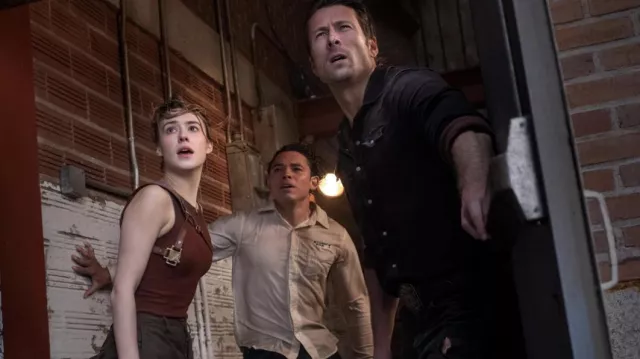 Brown leather Harness worn by Kate Cooper (Daisy Edgar-Jones) as seen in Twisters