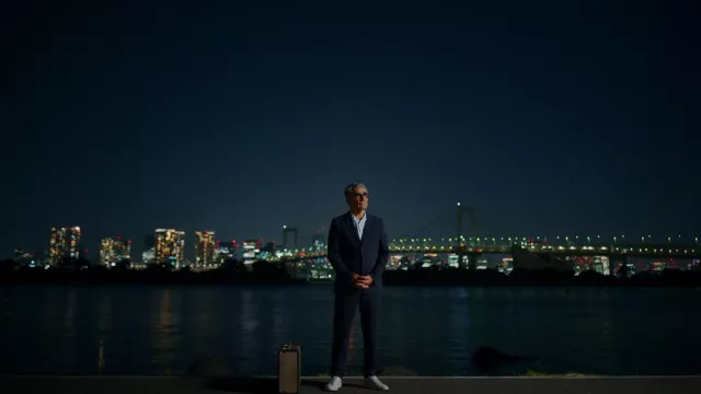 White sneakers worn by Eugene Levy as seen in The Reluctant Traveler with Eugene Levy (Season 1 Episode 8) - Tokyo