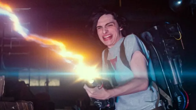 Printed Grey T-shirt worn by Trevor Spengler (Finn Wolfhard) as seen in Ghostbusters: Frozen Empire outfits
