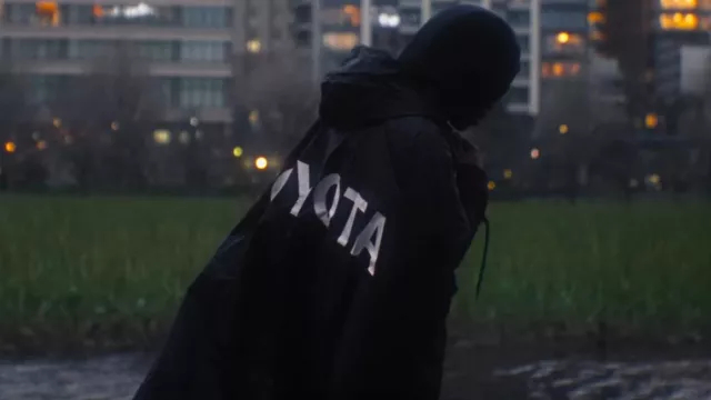 Chaqueta Toyota de So La Lune en So La Lune - Parfum automne (Bonus)