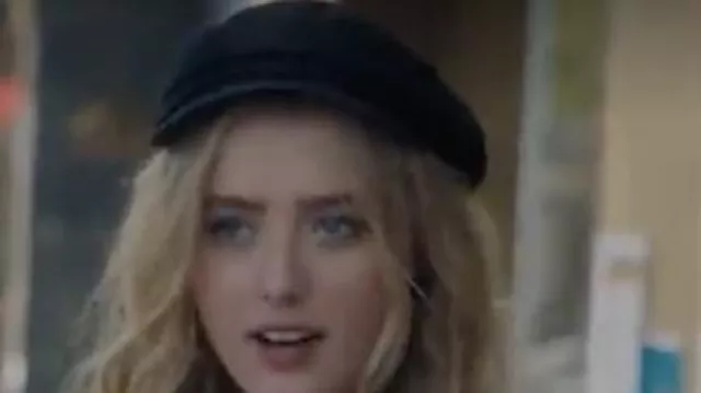 Black cap of Abigail Carlson (Kathryn Newton) in Big Little Lies (S02)