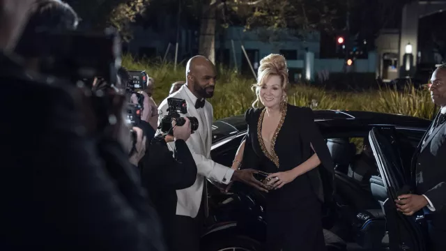 Hacks tv series: Leather Clutch of Deborah Vance (Jean Smart) in season 3, episode 1