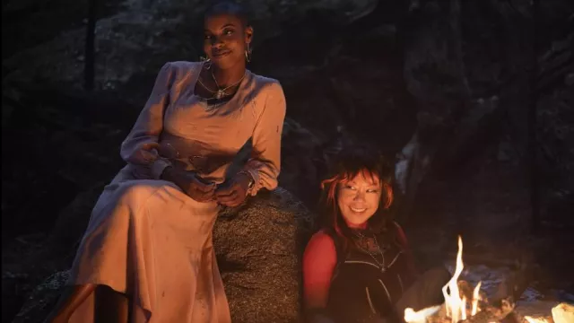 Costumes of Agatha All Along: Alice Wu-Gulliver (Ali Ahn) wears Zip top Jacket in season 1, episode 3
