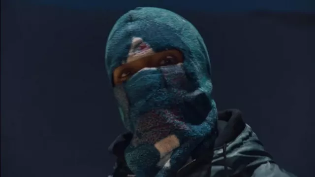 So La Lune wears a balaclava in Lujipeka's Lala music video