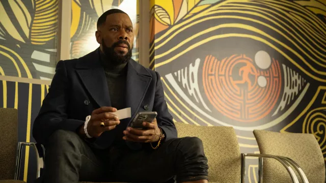 Muncie Daniels' (Colman Domingo) coat in The Madness (S01E03)